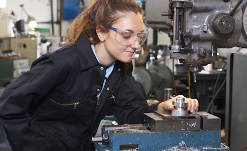 為什么說(shuō)定制原型服務(wù)是制造行業(yè)的未來(lái)？